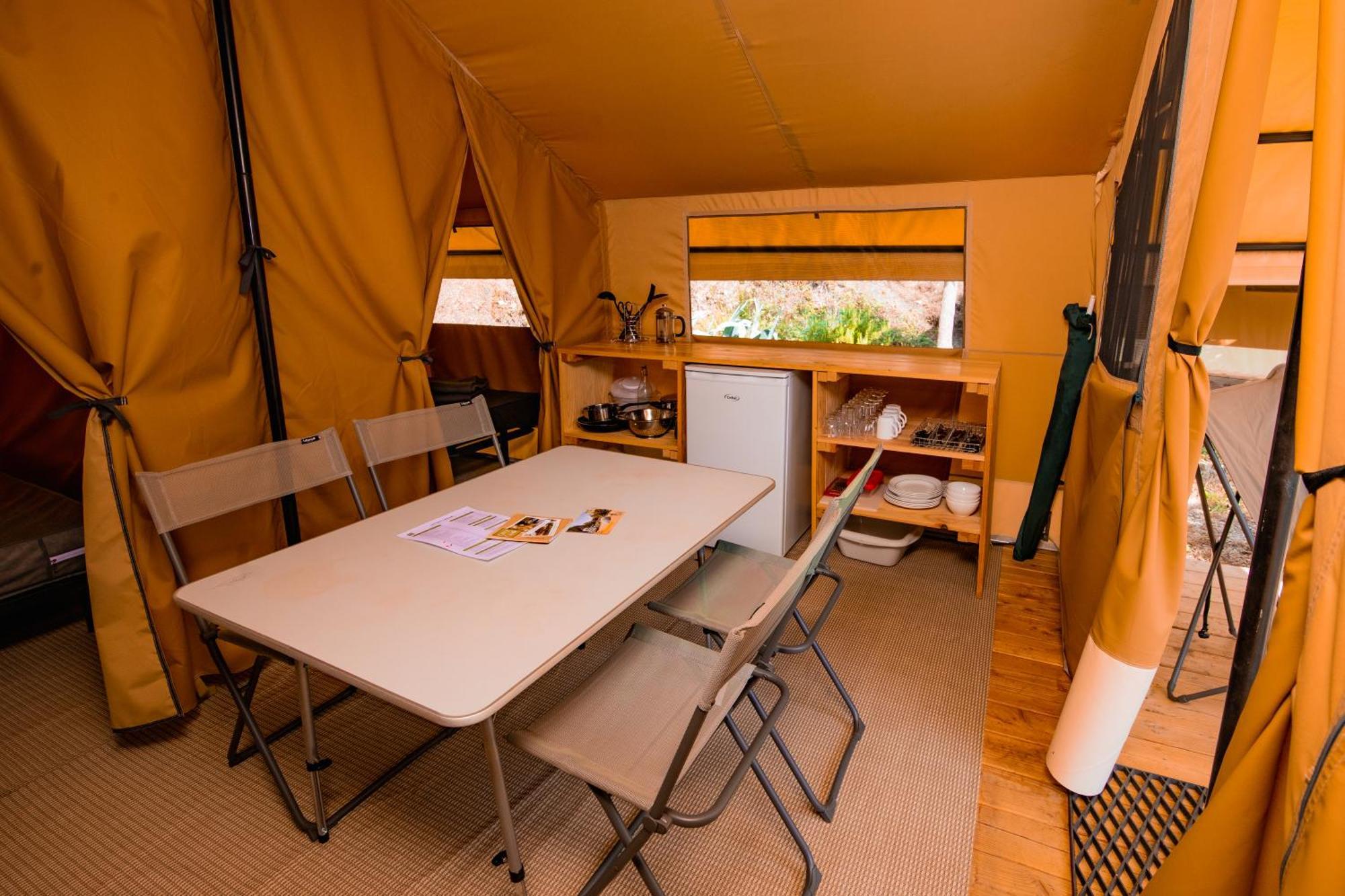 Camping Onlycamp Du Moulin Clisson Exterior foto